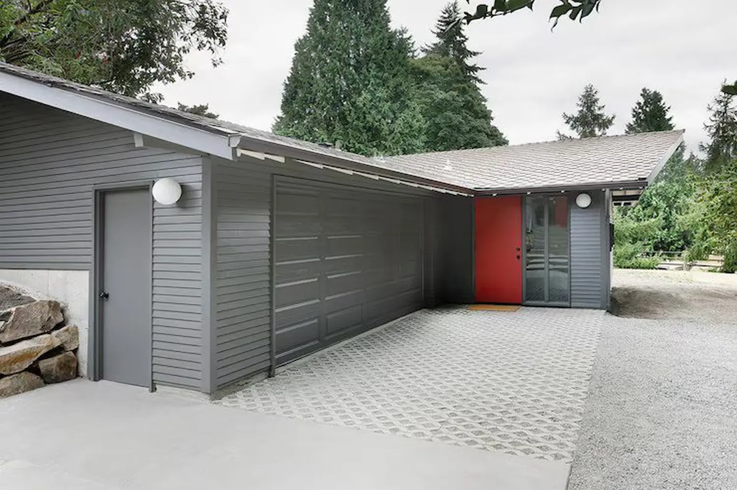 HotHolz – Außenansicht eines Hauses